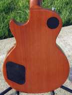 2_gibson_les_paul.jpg